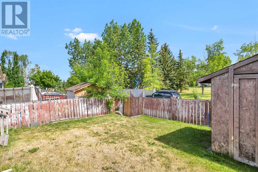 8007 Ranchview Drive NW Photo 34 - Calgary Real Estate