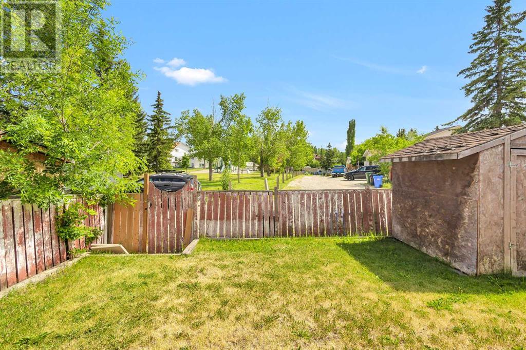 8007 Ranchview Drive NW Photo 40 - Calgary Real Estate