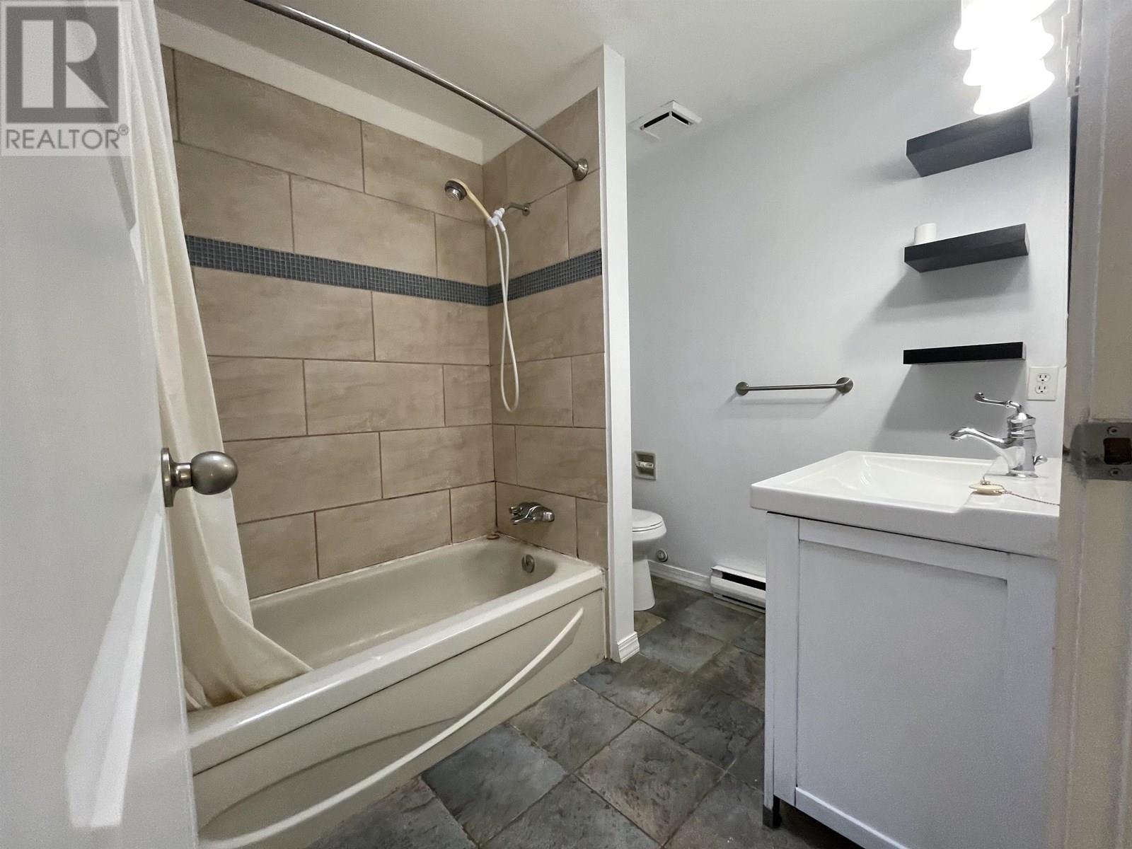 10471 STEVESTON HIGHWAY, Richmond