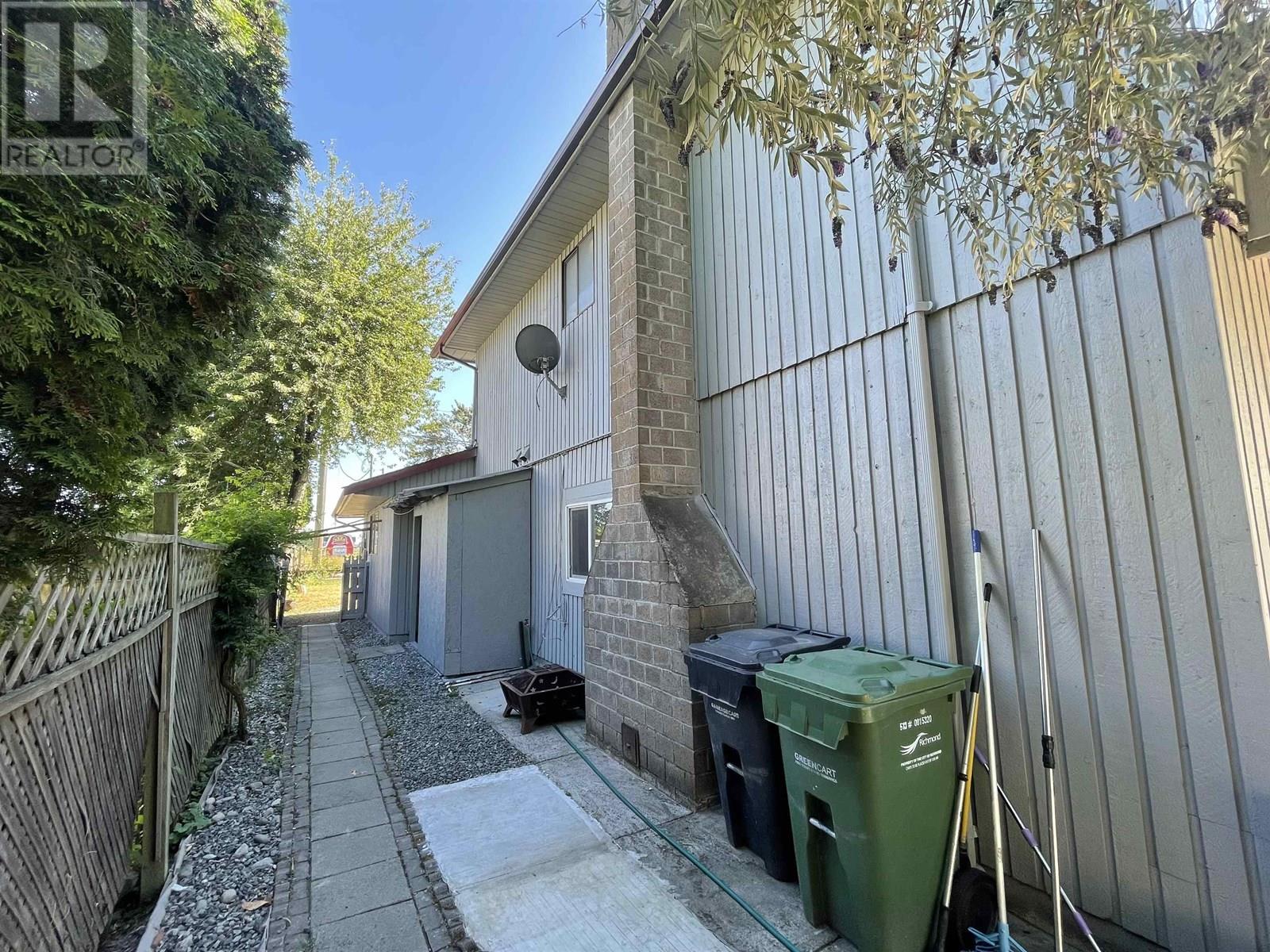 10471 STEVESTON HIGHWAY, Richmond