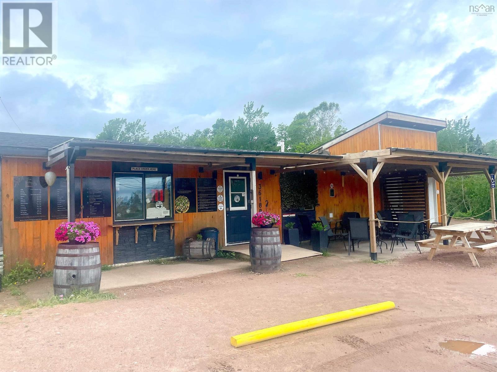 Property 21 of 22 of 36188 Cabot Trail