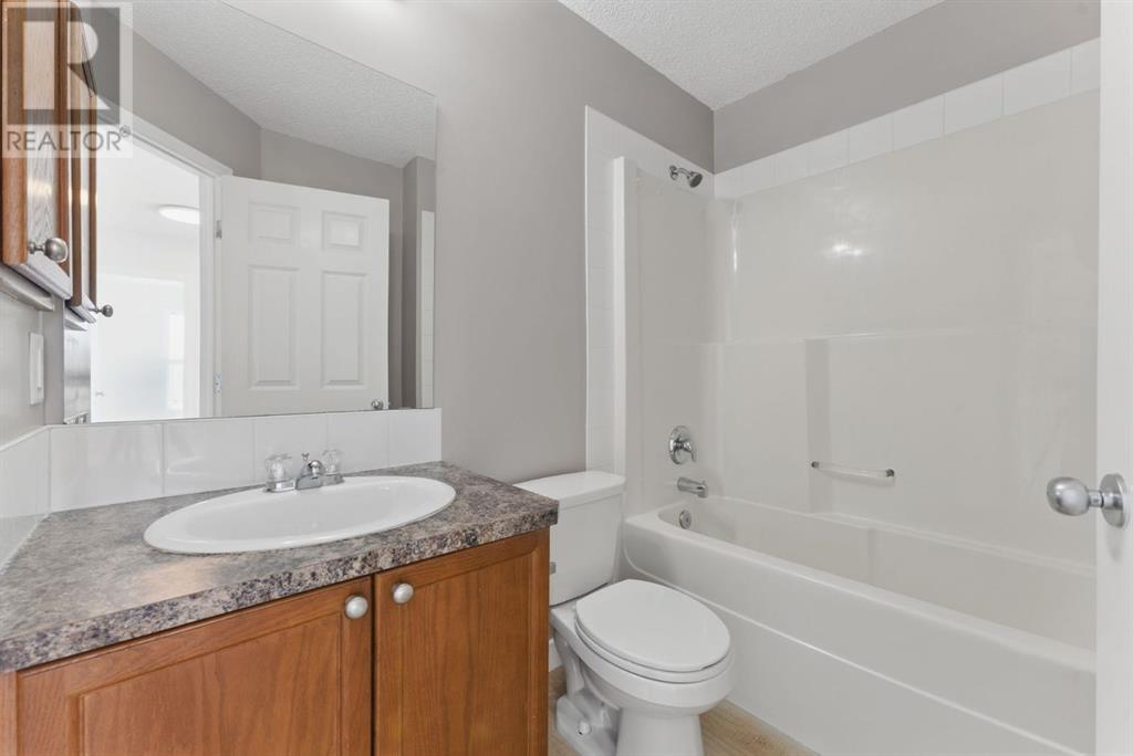 Single Family House for Sale in  Saddlebrook Common NE Saddle Ridge Calgary 