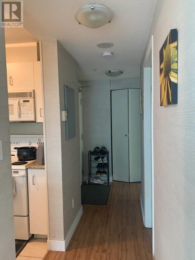 Photo 3 of 1201 438 Seymour Street, Vancouver BC