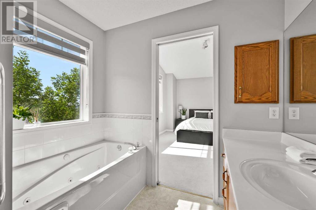 Single Family House for Sale in  Hidden Creek Gardens NW Hidden Valley Calgary 