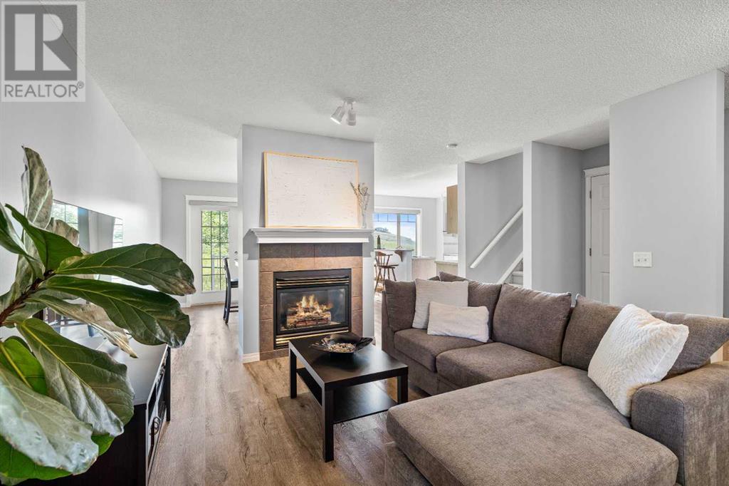 Single Family House for Sale in  Hidden Creek Gardens NW Hidden Valley Calgary 