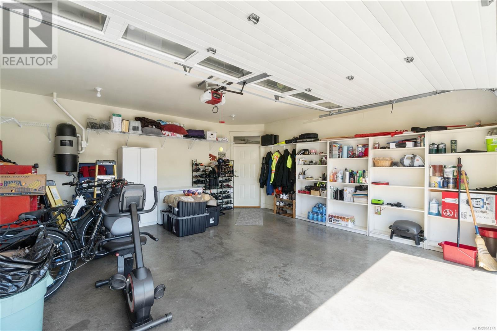 Photo 35 of 602 Steele Pl, Ladysmith BC