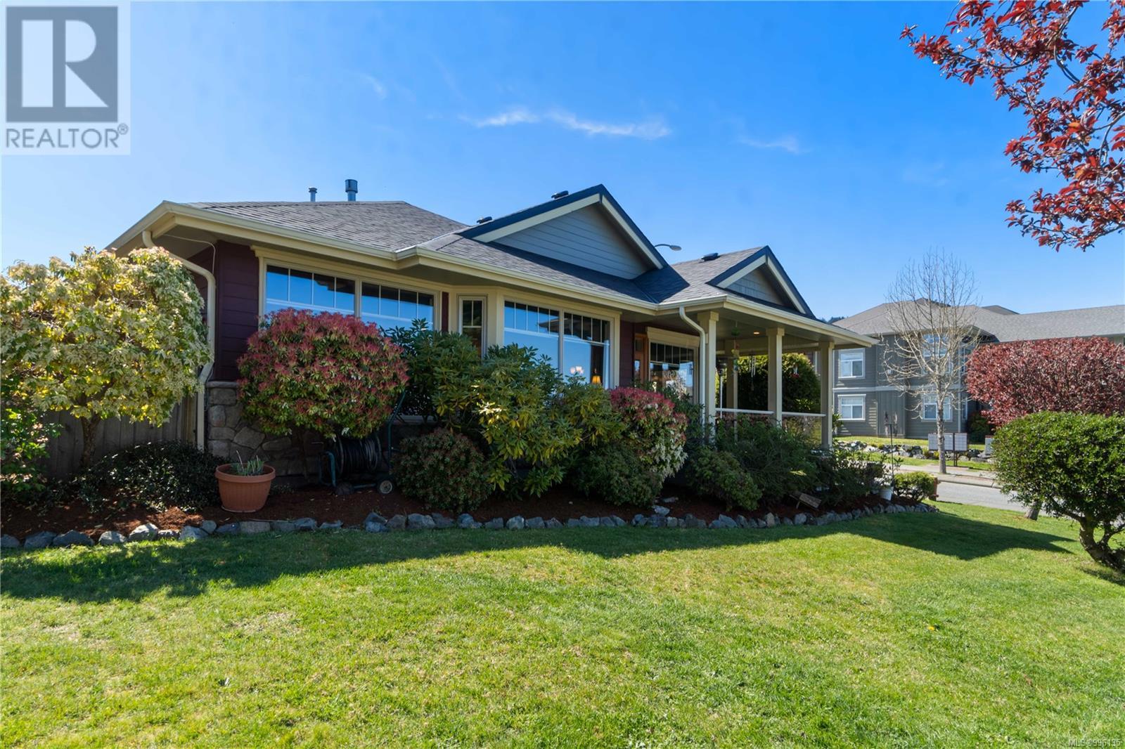 Photo 1 of 602 Steele Pl, Ladysmith BC