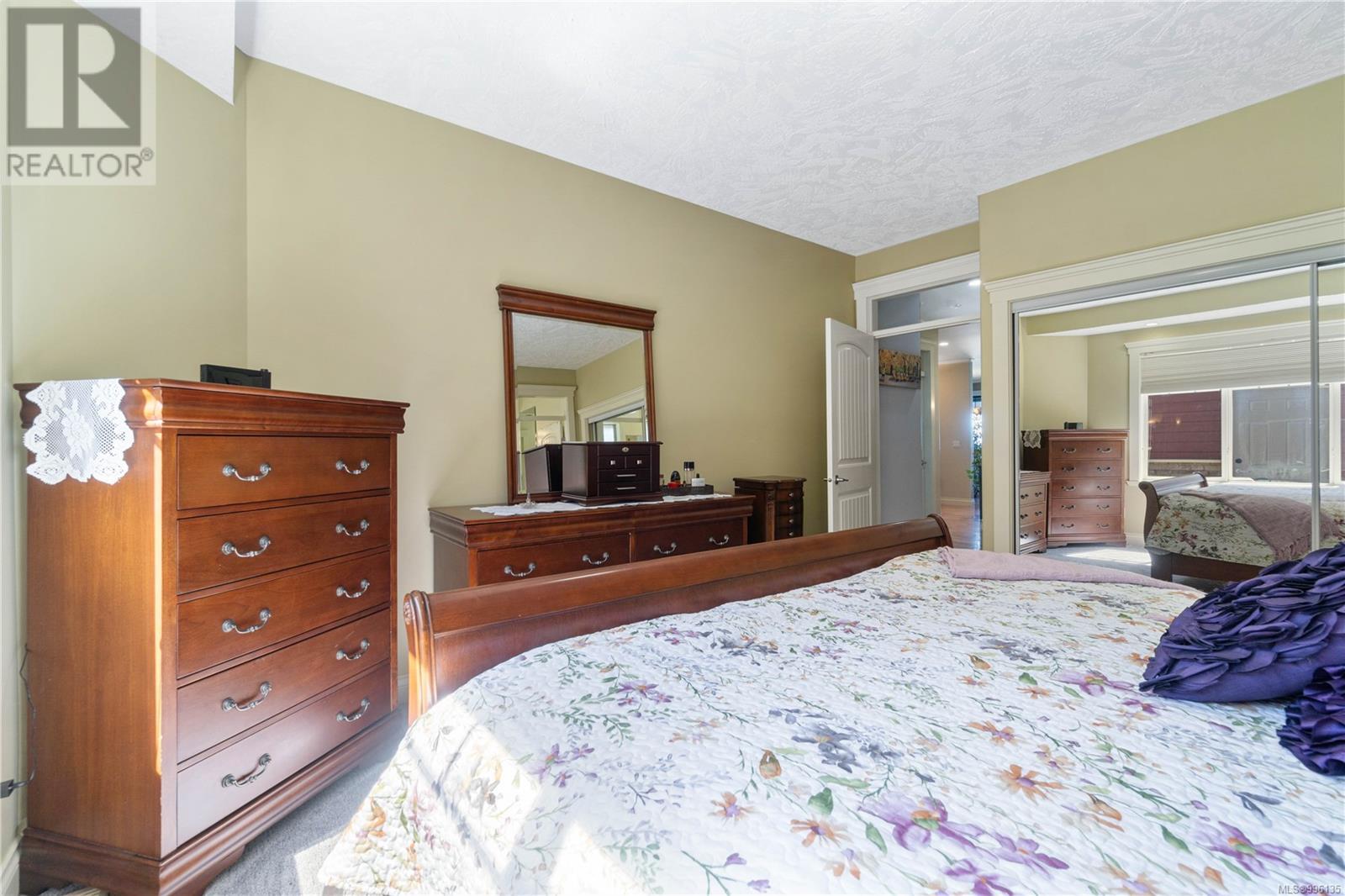 Photo 27 of 602 Steele Pl, Ladysmith BC