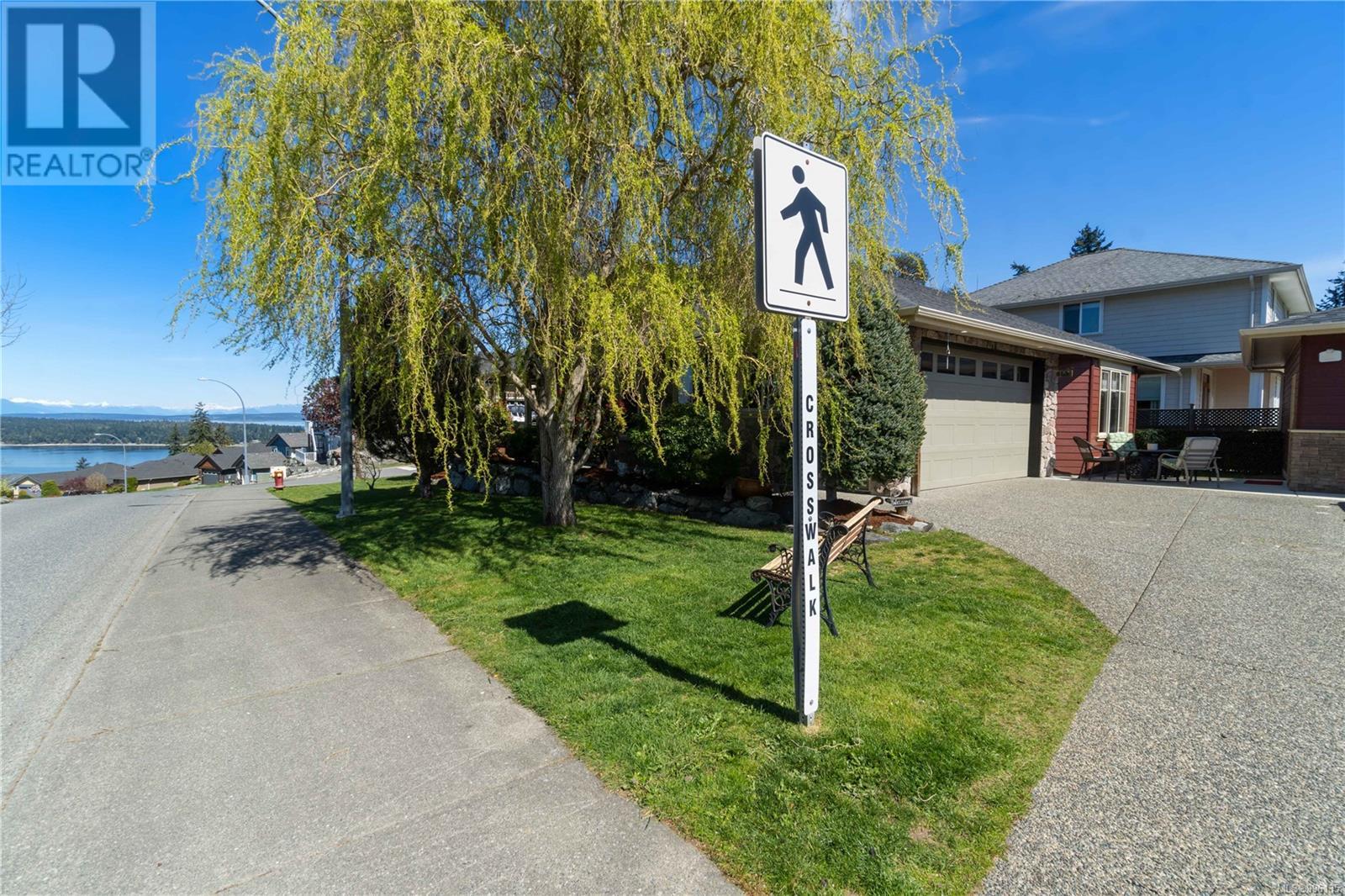 Photo 38 of 602 Steele Pl, Ladysmith BC