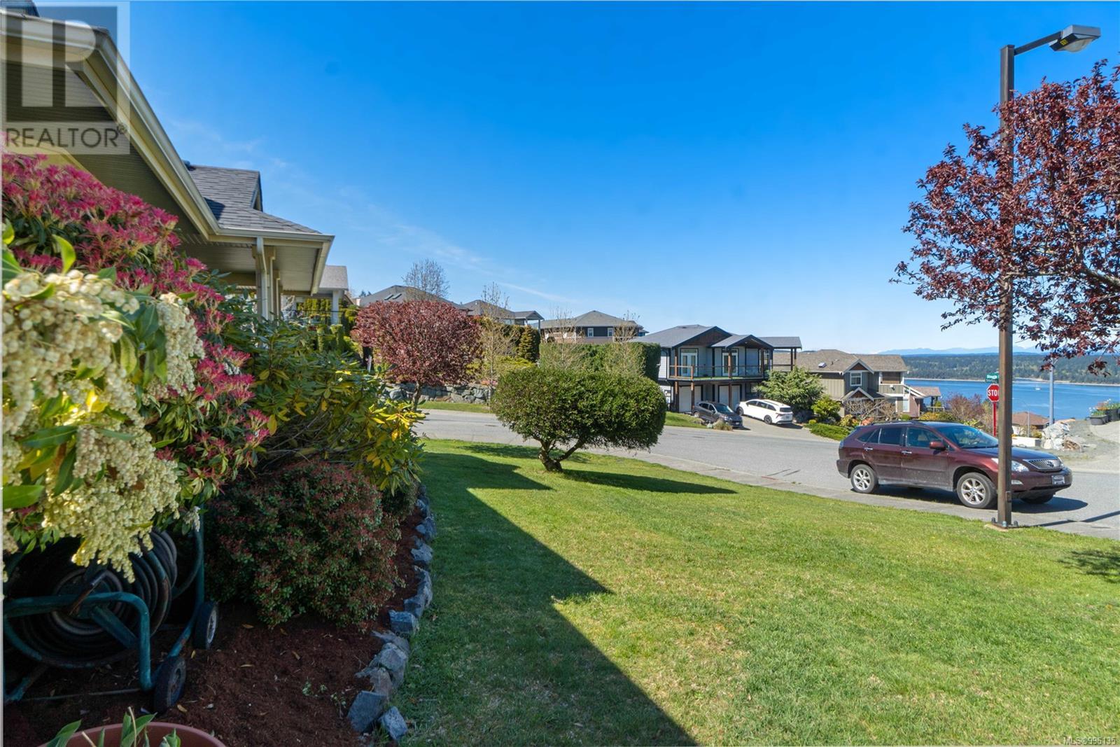 Photo 49 of 602 Steele Pl, Ladysmith BC