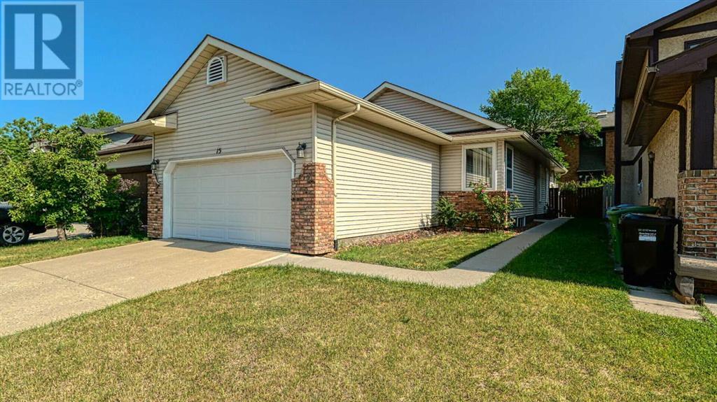15 Deer Place SE, Calgary, Alberta