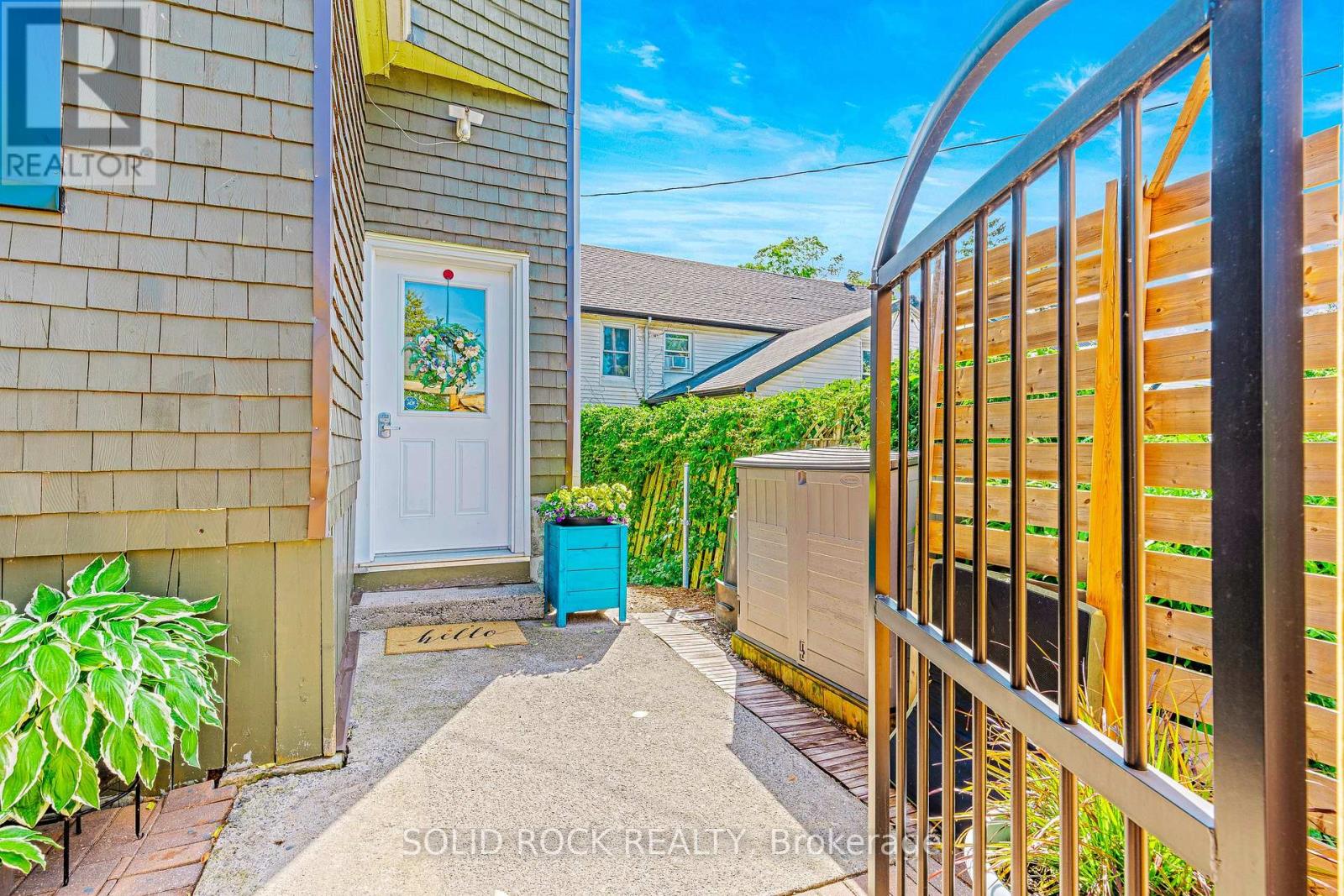 Photo 40 of 53 Wall Street, Brockville ON