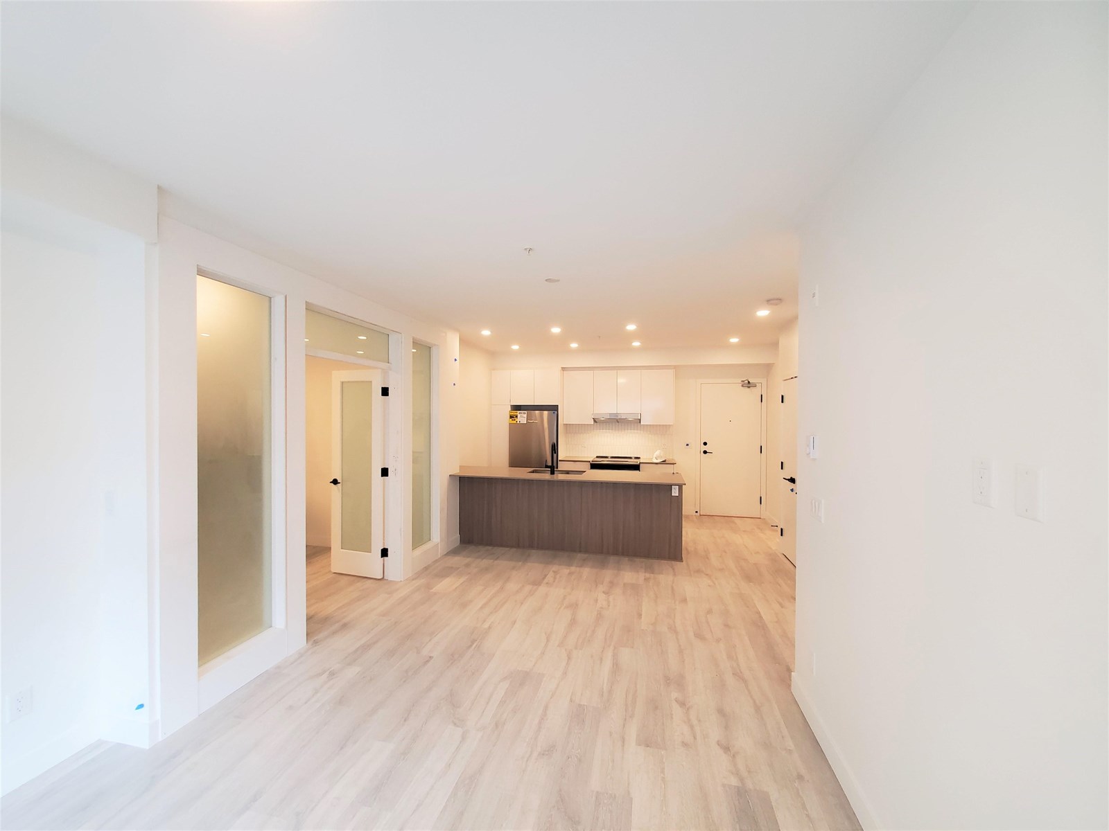 Photo 8 of 212 32838 Landeau Place, Abbotsford BC