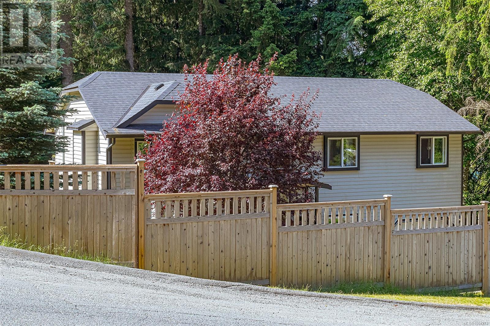 Photo 9 of 2186 Mckean Rd, Shawnigan Lake BC