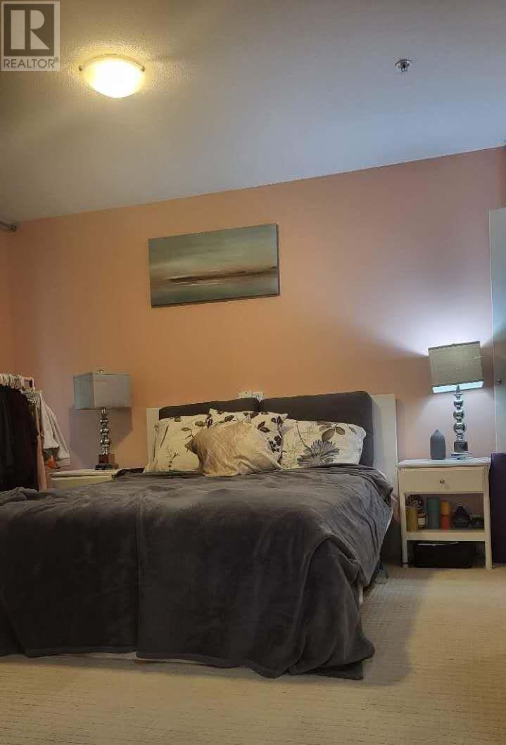 Photo 11 of 209 6888 Southpoint Drive, Burnaby BC