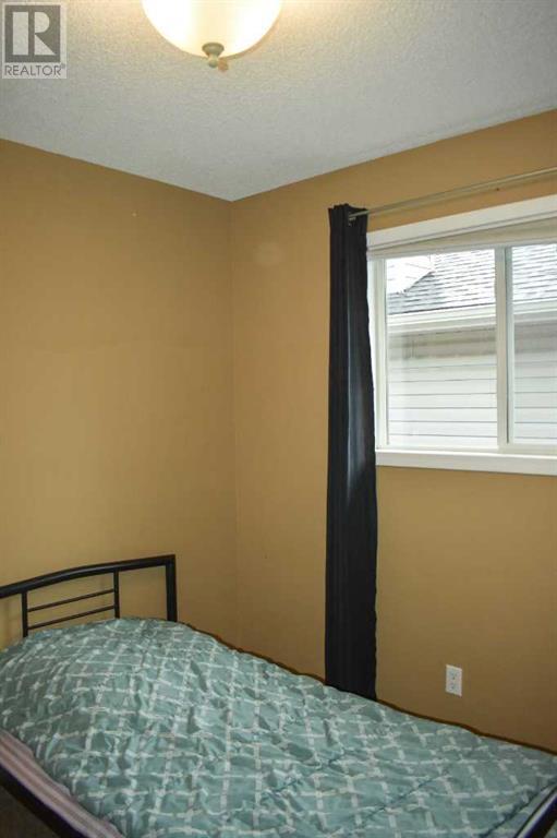 Single Family House for Sale in  Bridlewood Circle SW Bridlewood Calgary 