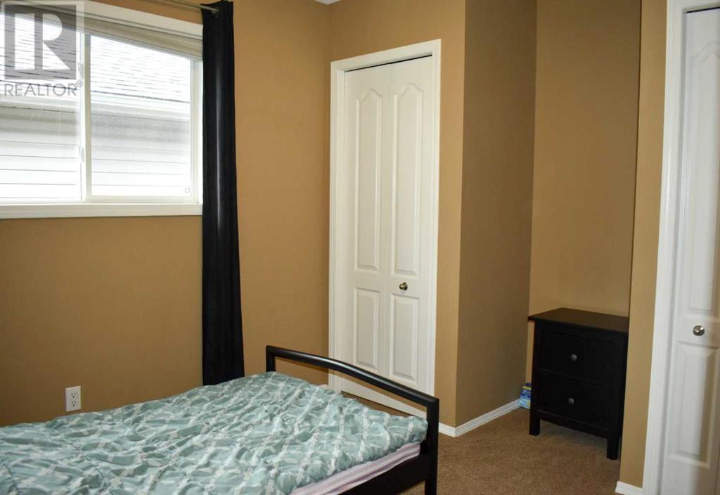 Single Family House for Sale in  Bridlewood Circle SW Bridlewood Calgary 