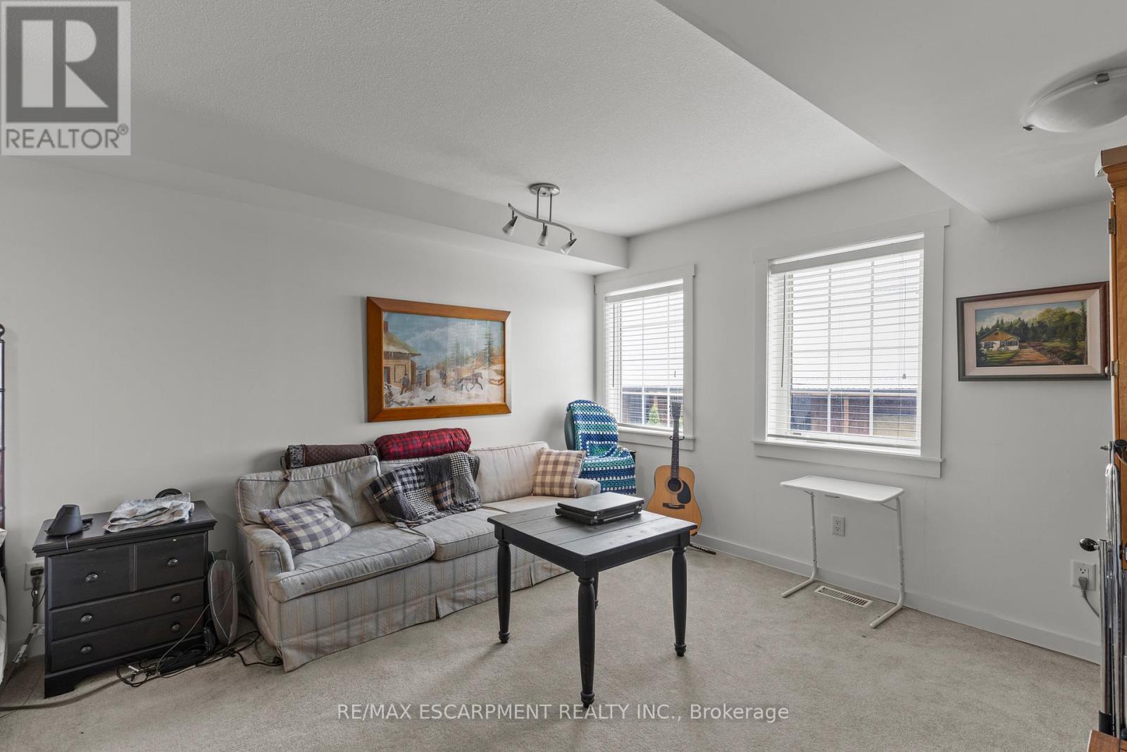 Photo 25 of 1 49 Ontario Street, Grimsby ON