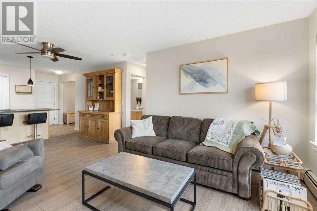 Single Family House for Sale in   Richard Place SW Lincoln Park Calgary 