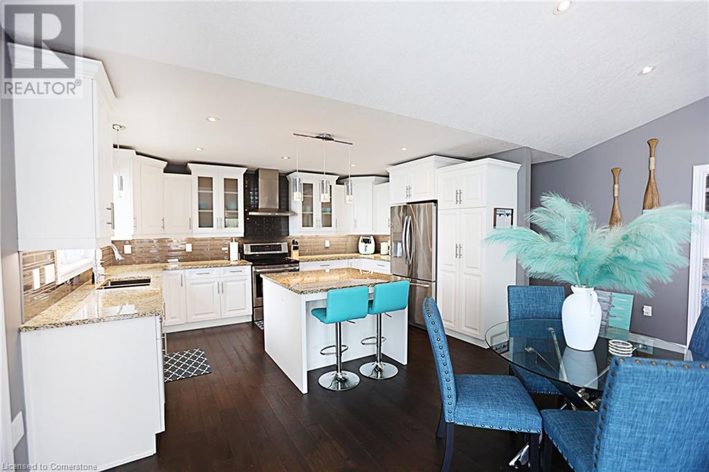 Photo 39 of 48 Erieview Lane, Selkirk ON
