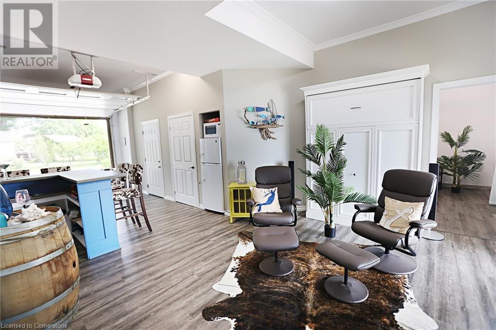 Photo 26 of 48 Erieview Lane, Selkirk ON