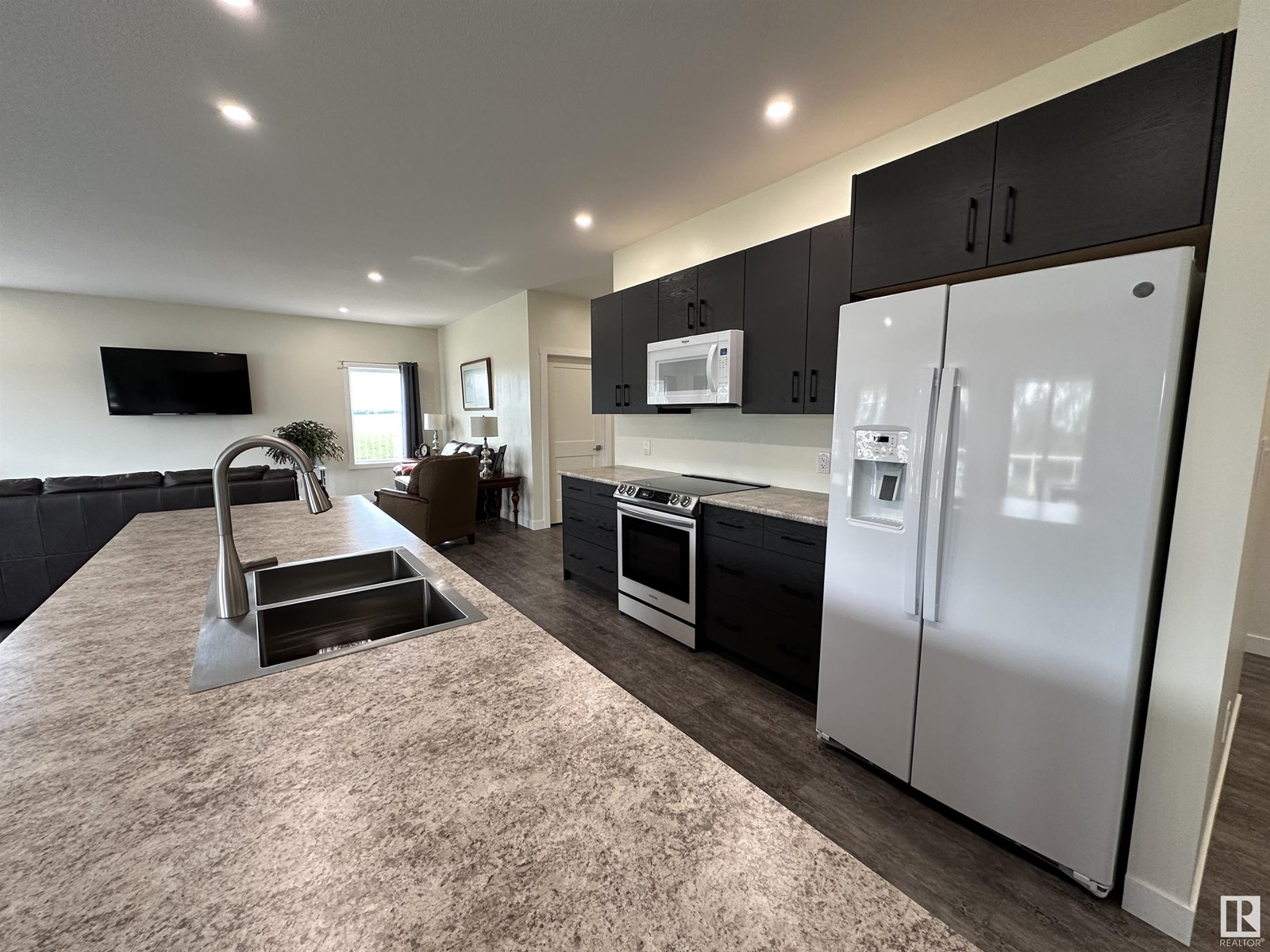 Photo 35 of 54322 Rge Rd 253, St Albert AB