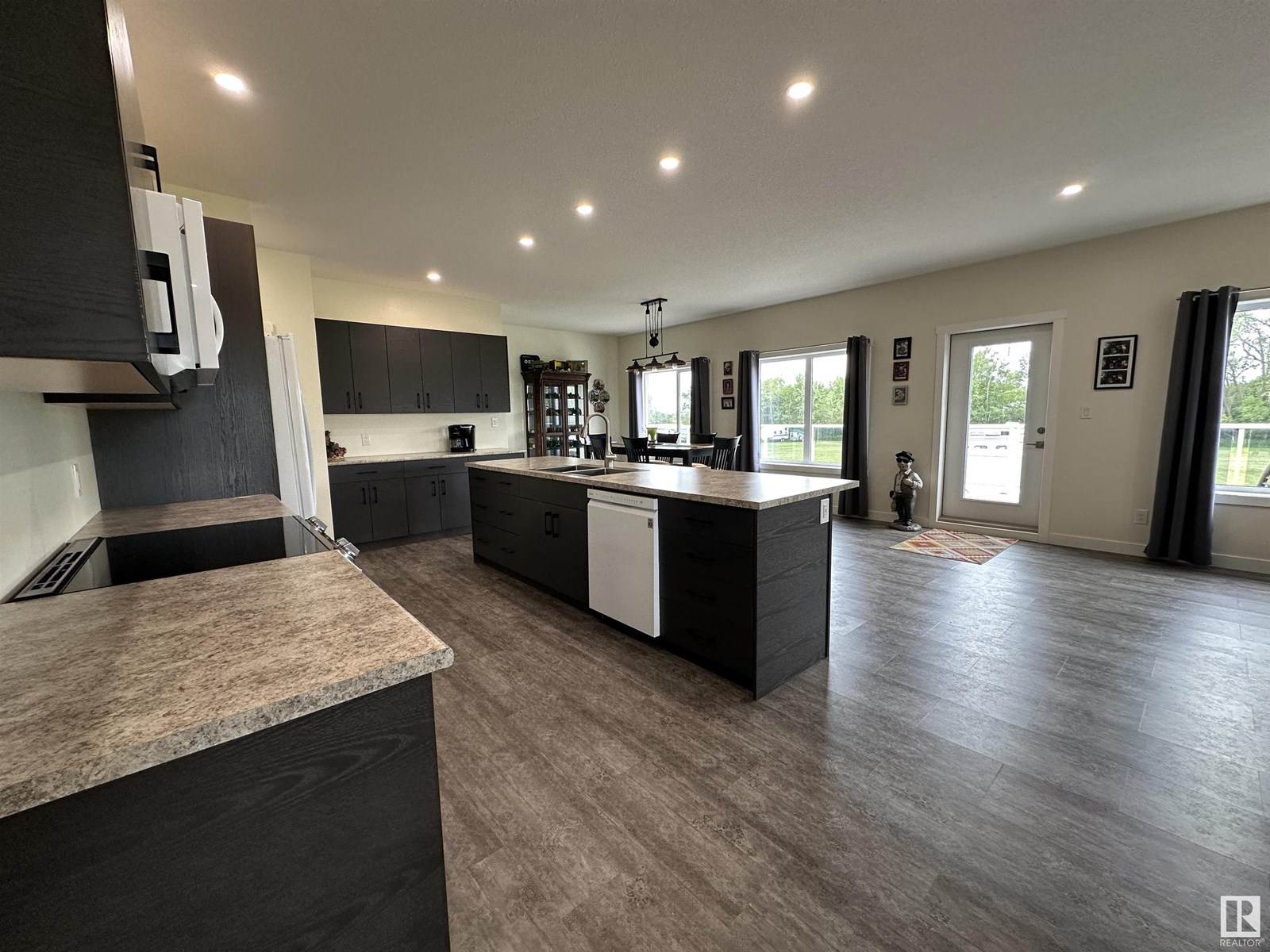 Photo 26 of 54322 Rge Rd 253, St Albert AB