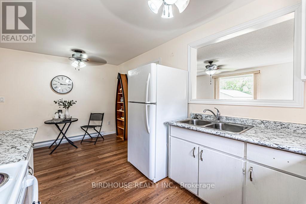 Photo 14 of 62 Fells Bay Road, Kawartha Lakes ON