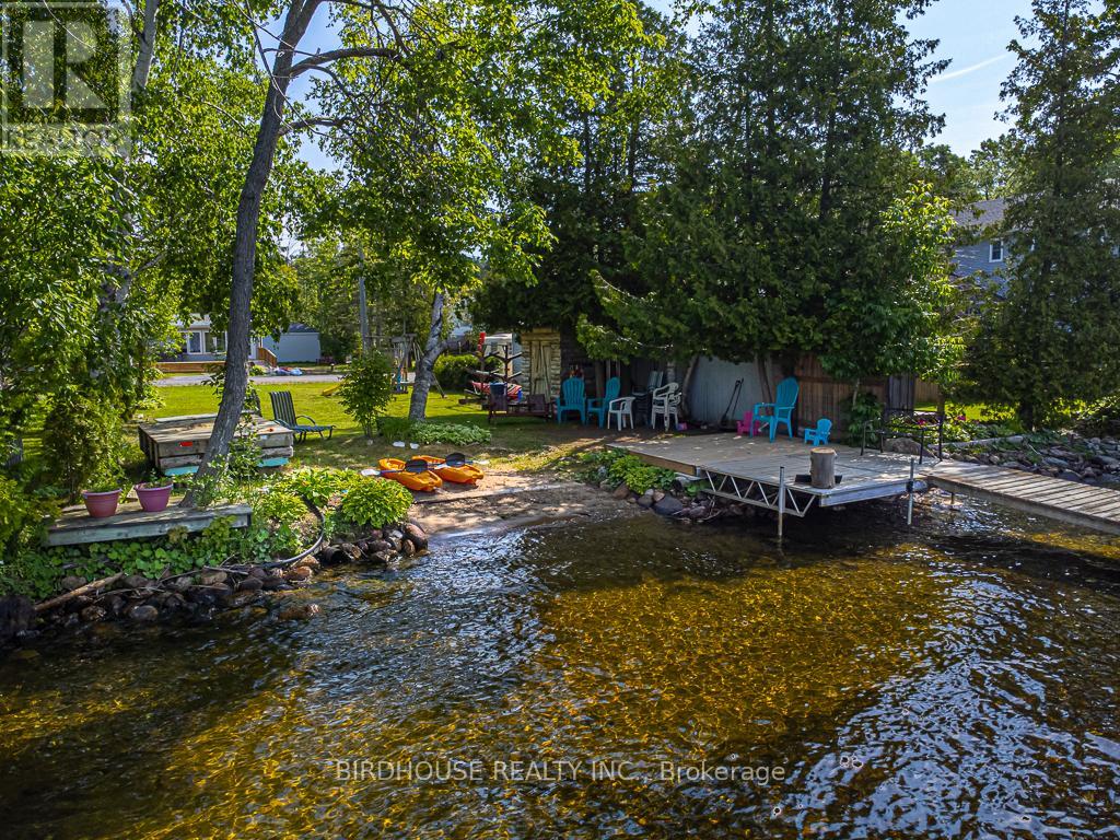 Photo 37 of 62 Fells Bay Road, Kawartha Lakes ON