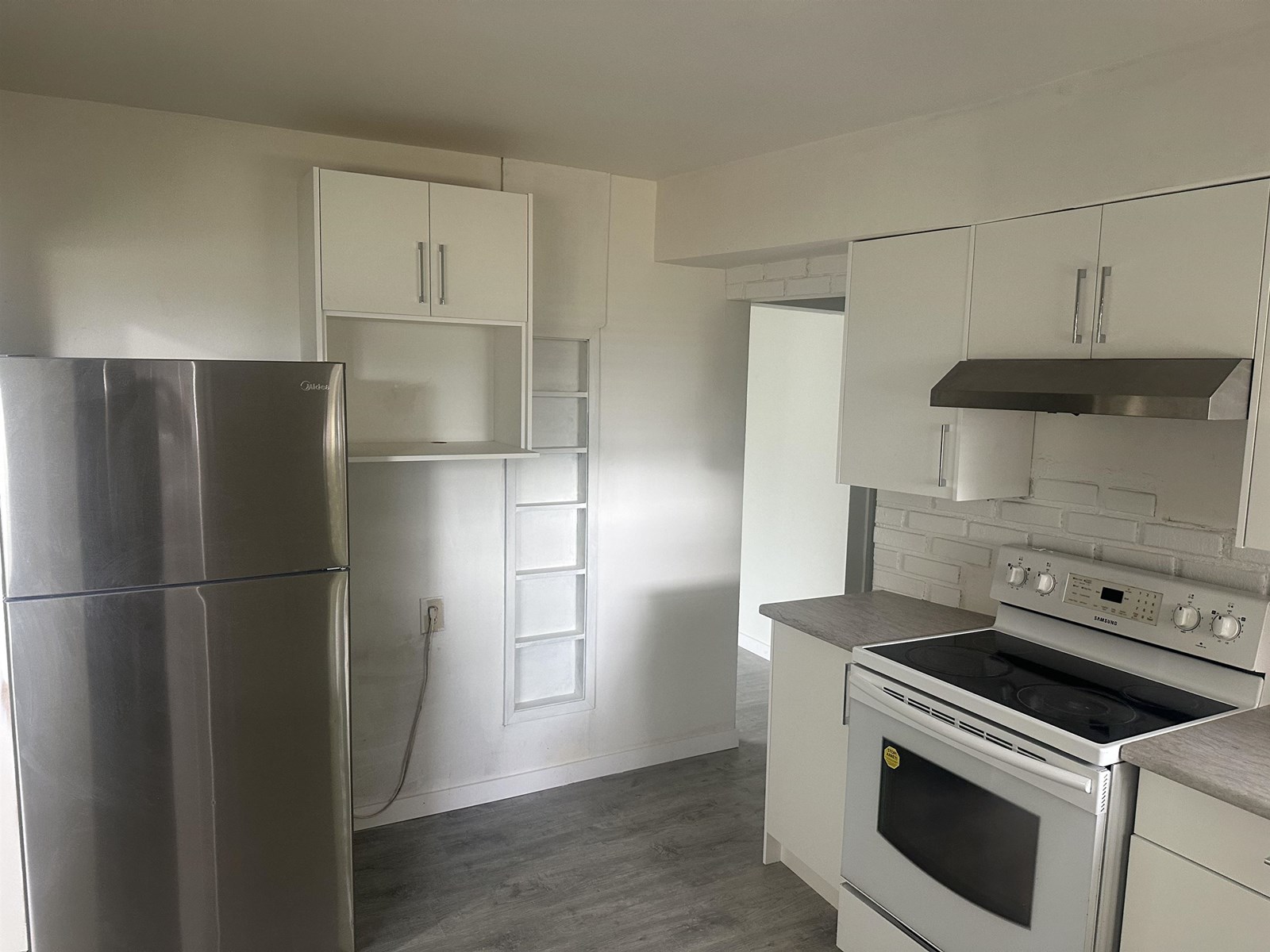 1356 LEE STREET, White Rock