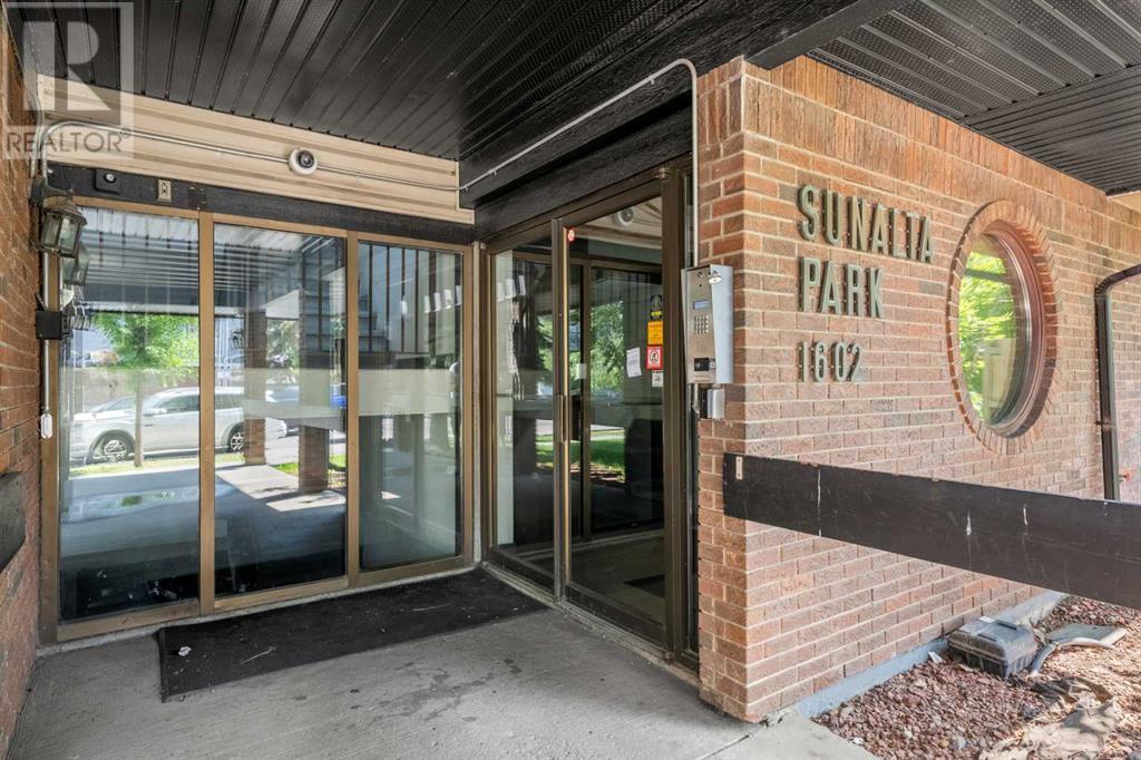 104, 1602 11 Avenue SW, Calgary, Alberta