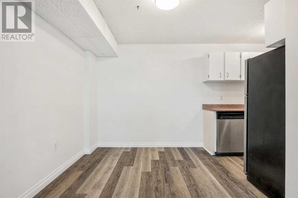 Single Family House for Sale in    Avenue SW Sunalta Calgary 