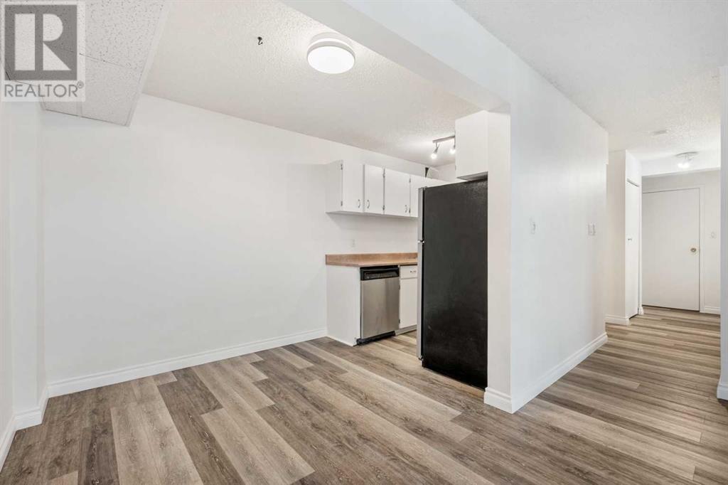 Single Family House for Sale in    Avenue SW Sunalta Calgary 