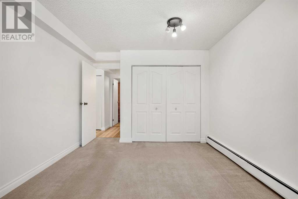 Single Family House for Sale in    Avenue SW Sunalta Calgary 