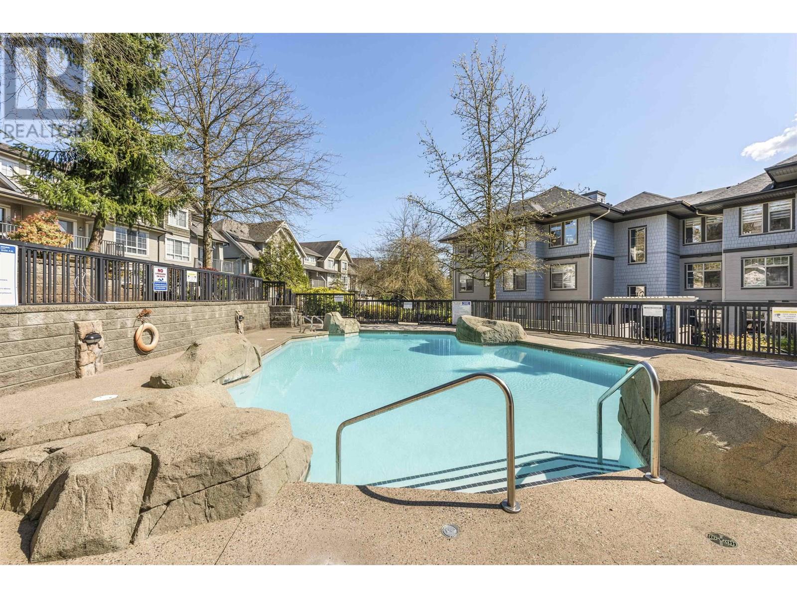 212 2959 SILVER SPRINGS BOULEVARD, Coquitlam real estate listing R3011309