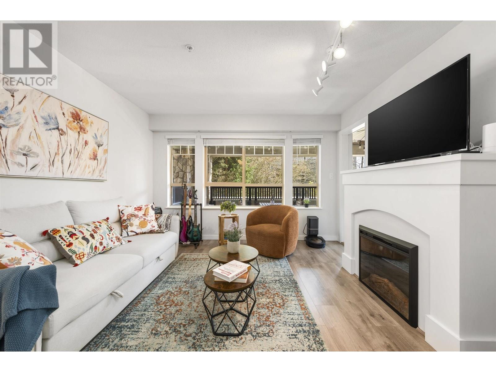 212 2959 SILVER SPRINGS BOULEVARD, Coquitlam real estate listing R3011309
