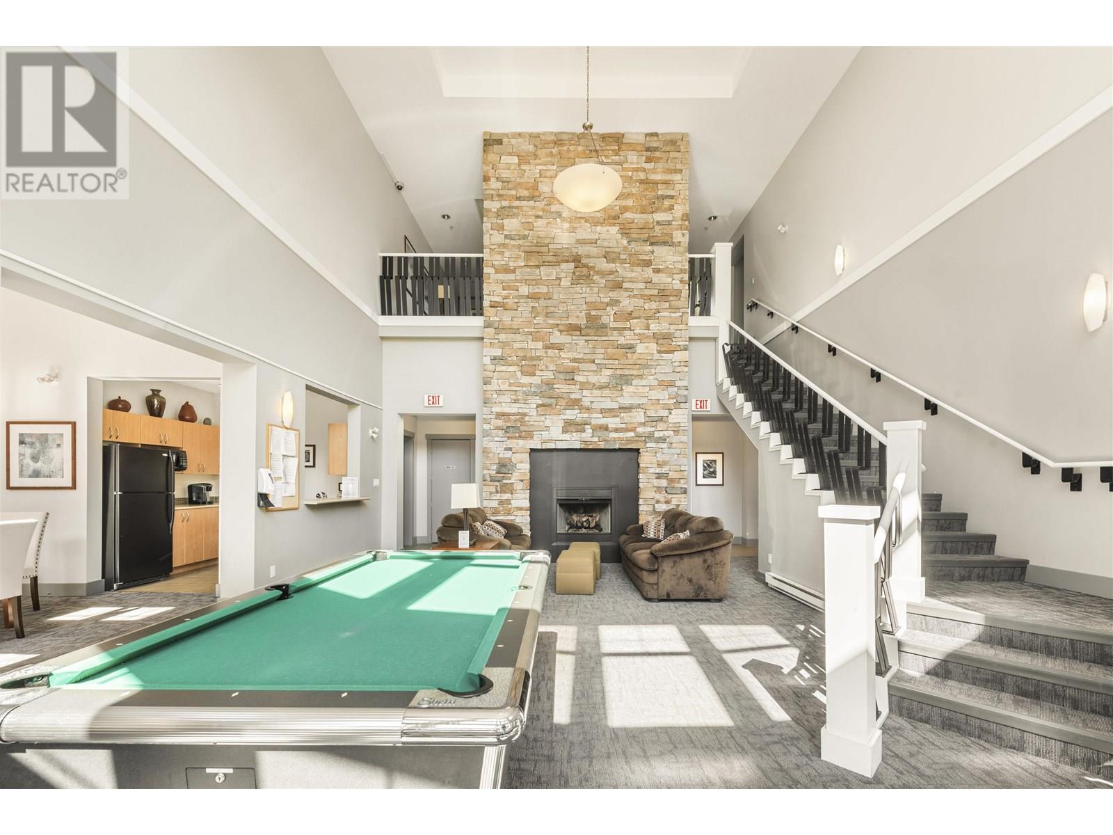 212 2959 SILVER SPRINGS BOULEVARD, Coquitlam real estate listing R3011309