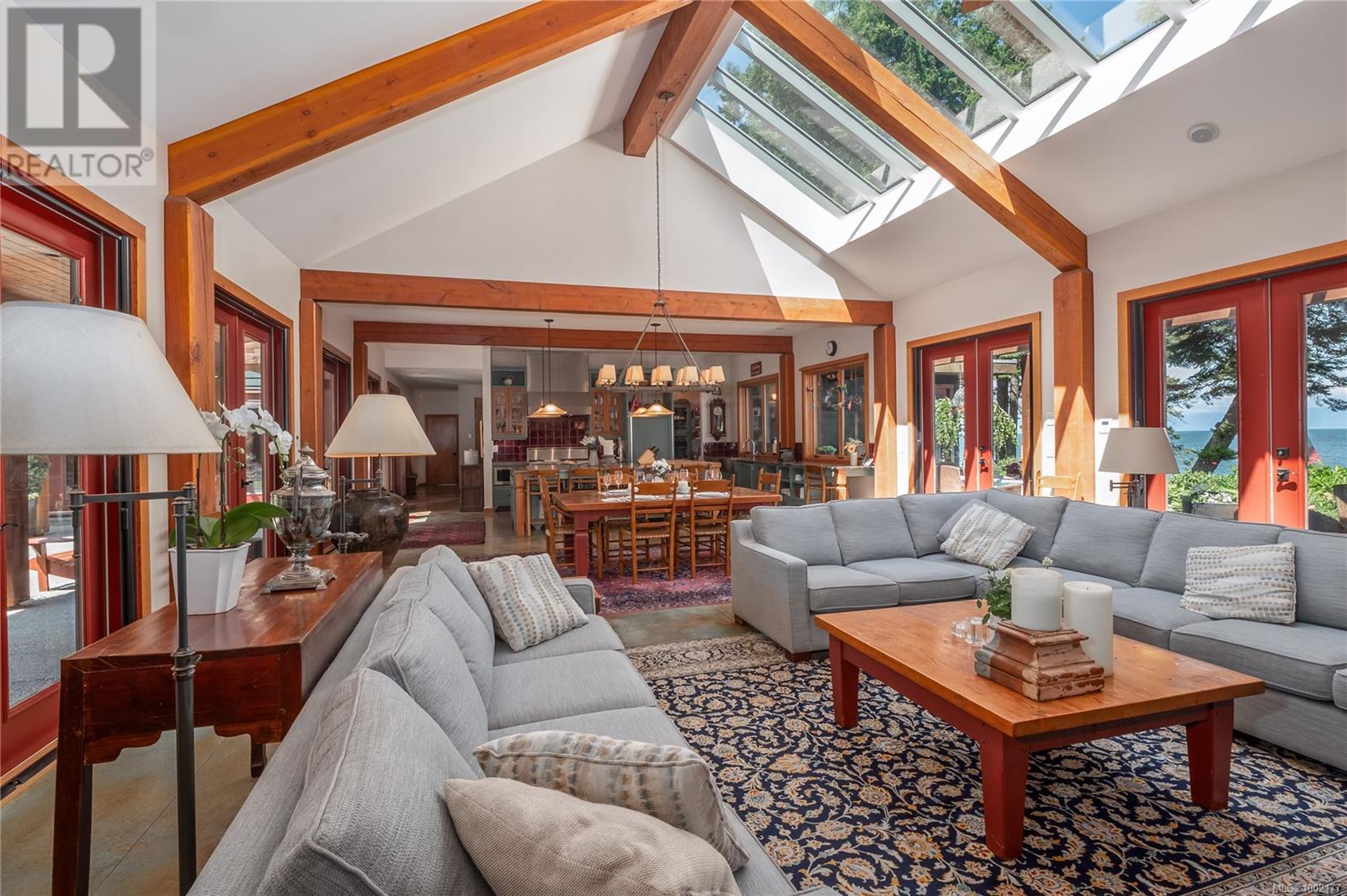 1664 Queequeg Trnabt, Gabriola Island
