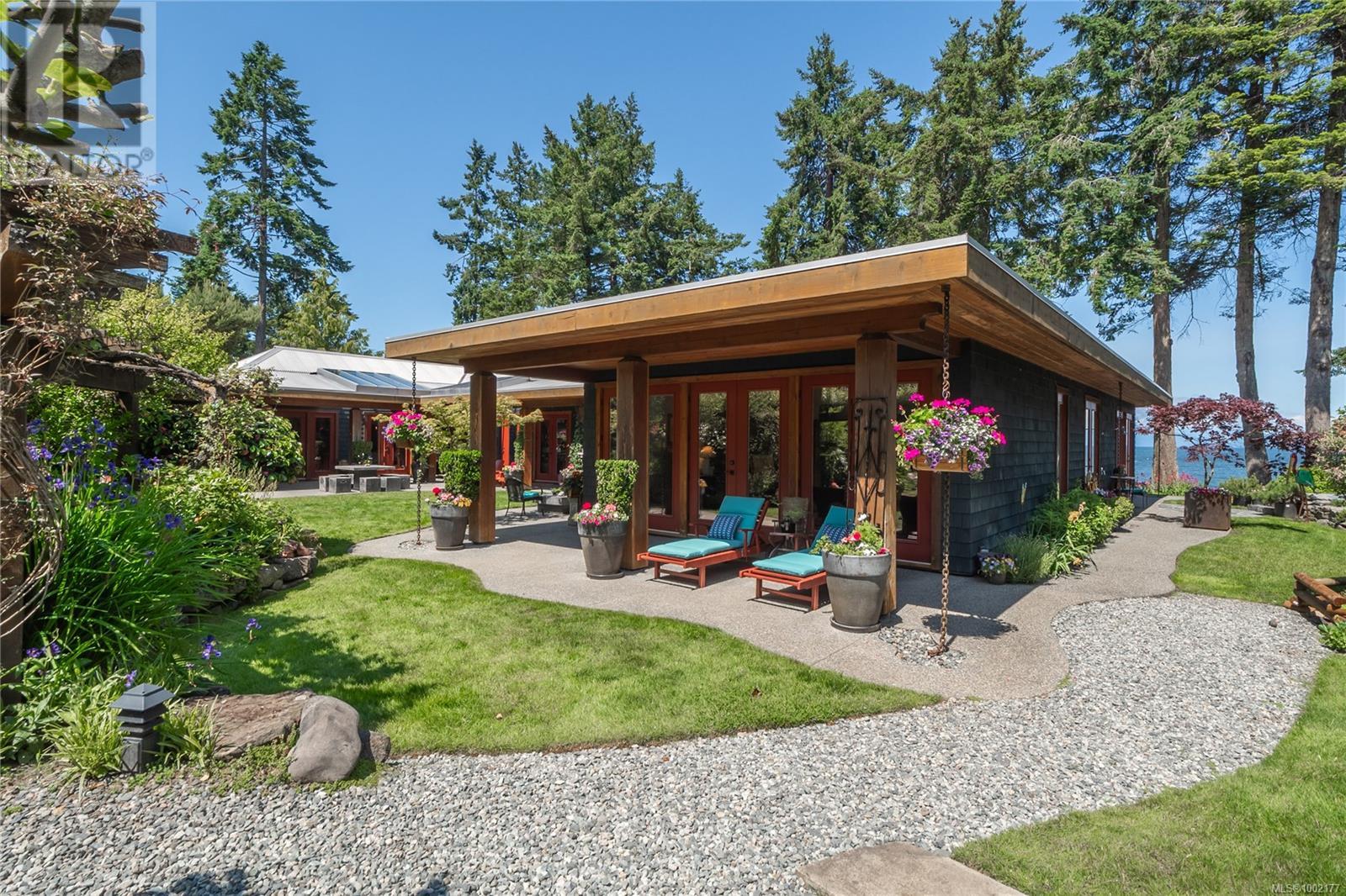 1664 Queequeg Trnabt, Gabriola Island