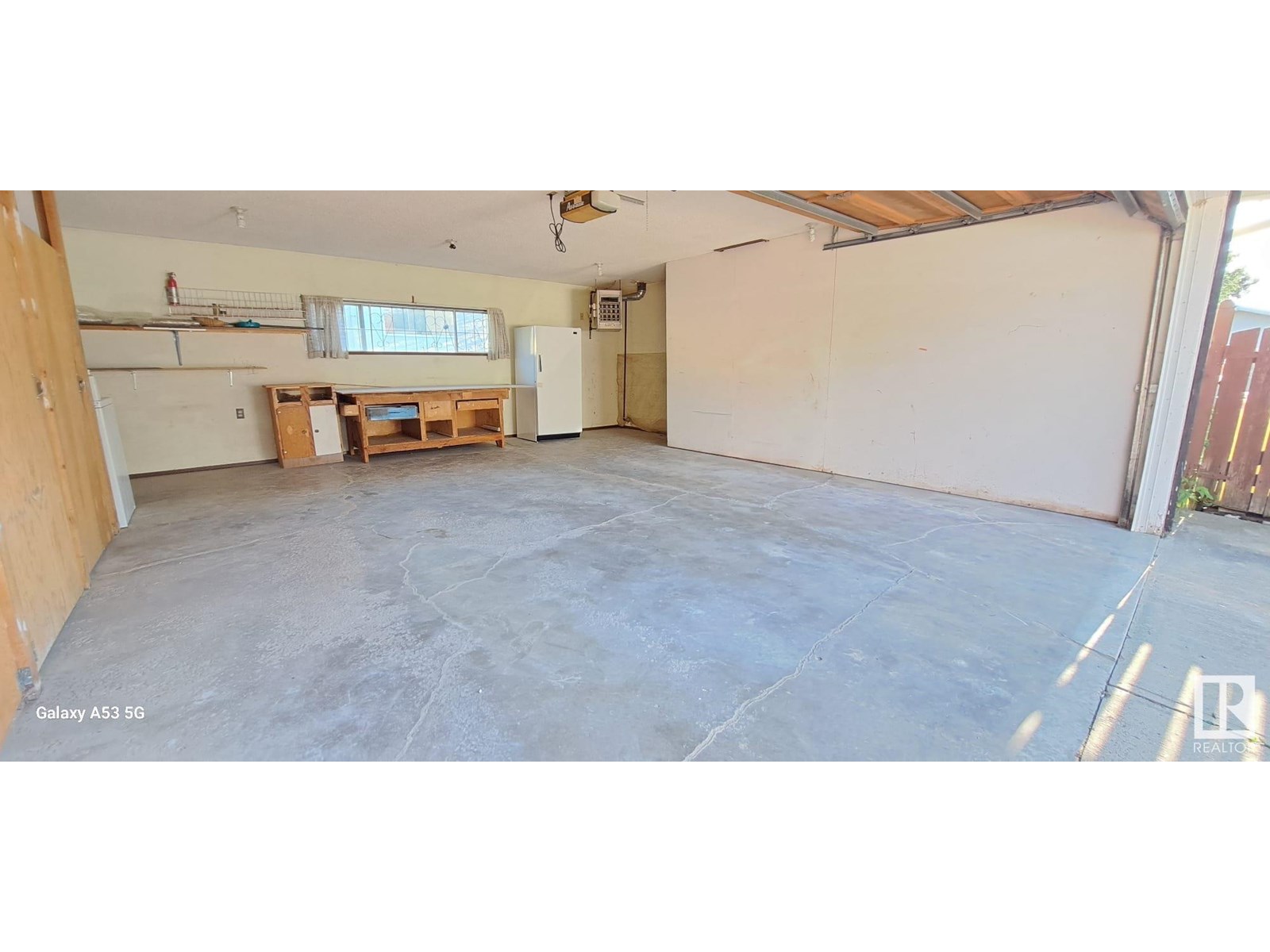 Photo 14 of 8716 29 Av Nw, Edmonton AB