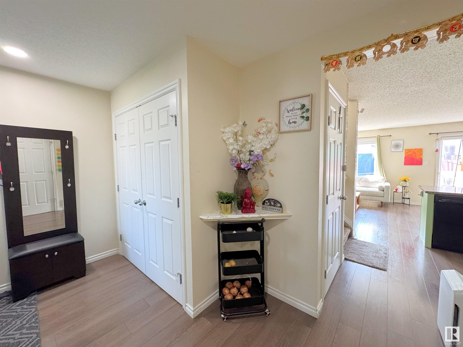 Photo 21 of 2217 22 Av Nw, Edmonton AB