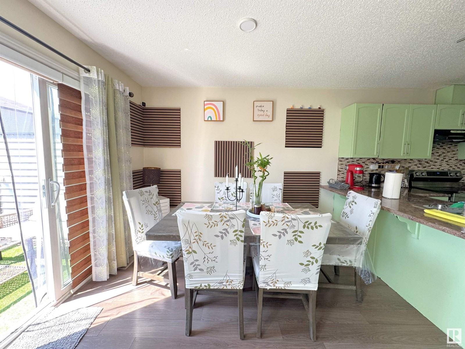 Photo 17 of 2217 22 Av Nw, Edmonton AB