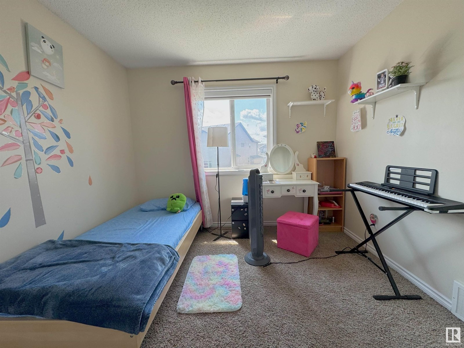 Photo 24 of 2217 22 Av Nw, Edmonton AB