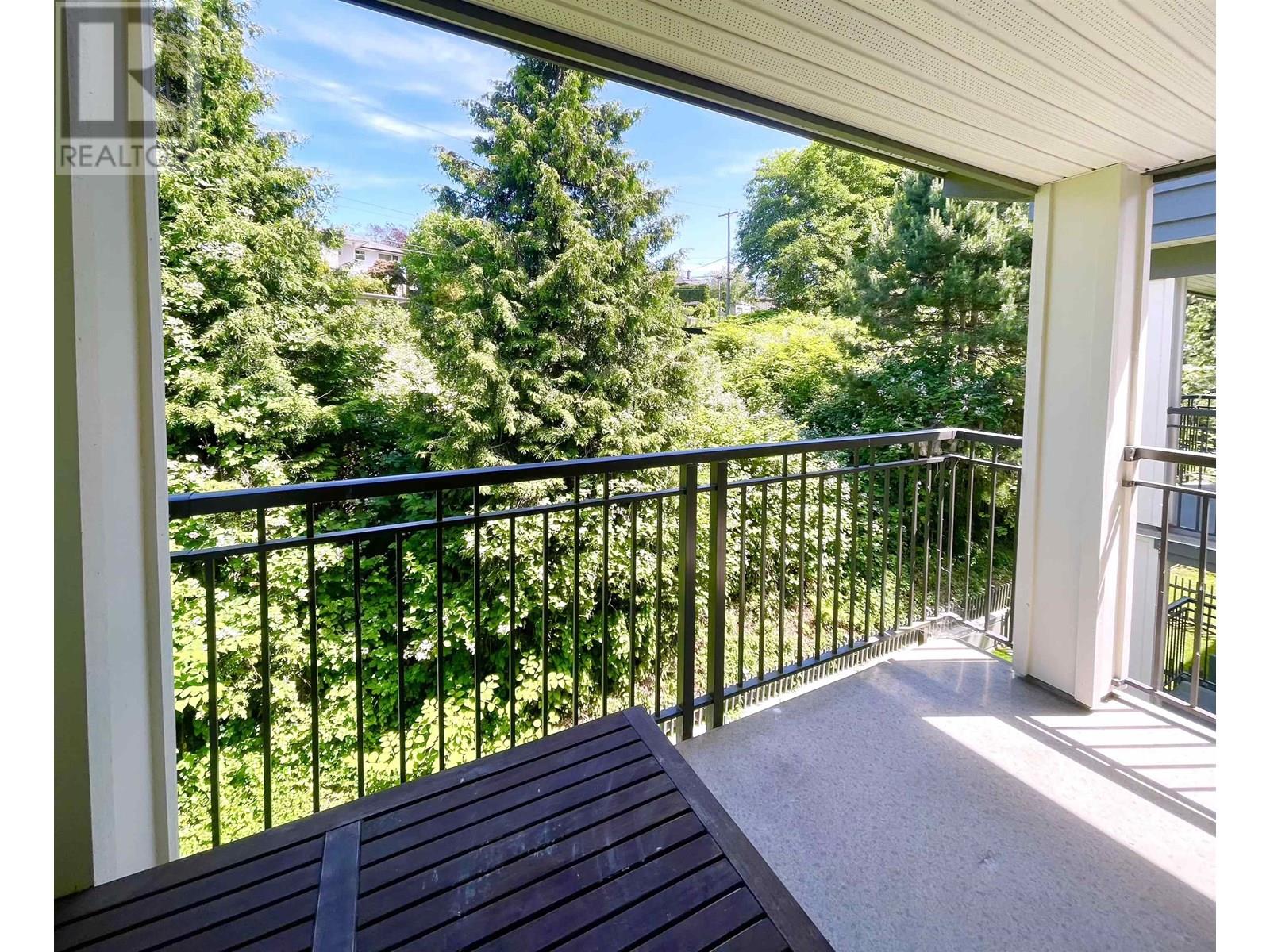 Photo 13 of 415 4799 Brentwood Drive, Burnaby BC