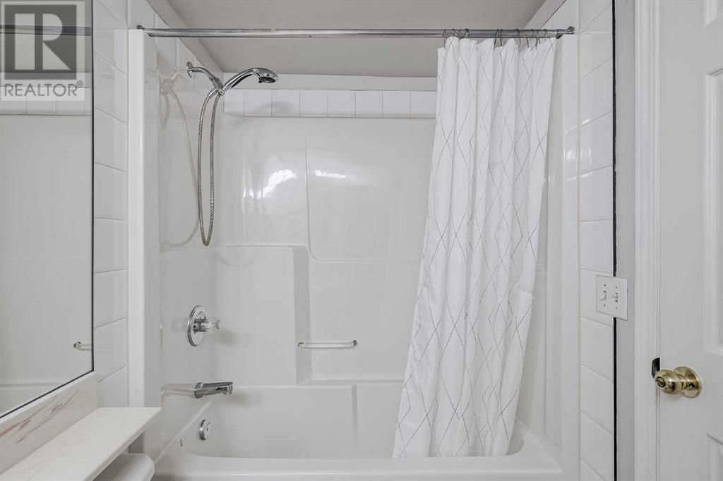 Single Family House for Sale in   Shawville Way SE Shawnessy Calgary 