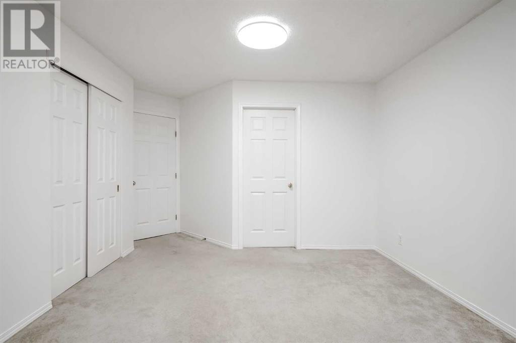 Single Family House for Sale in   Shawville Way SE Shawnessy Calgary 