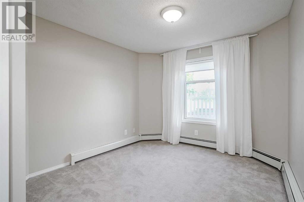 Single Family House for Sale in   Shawville Way SE Shawnessy Calgary 