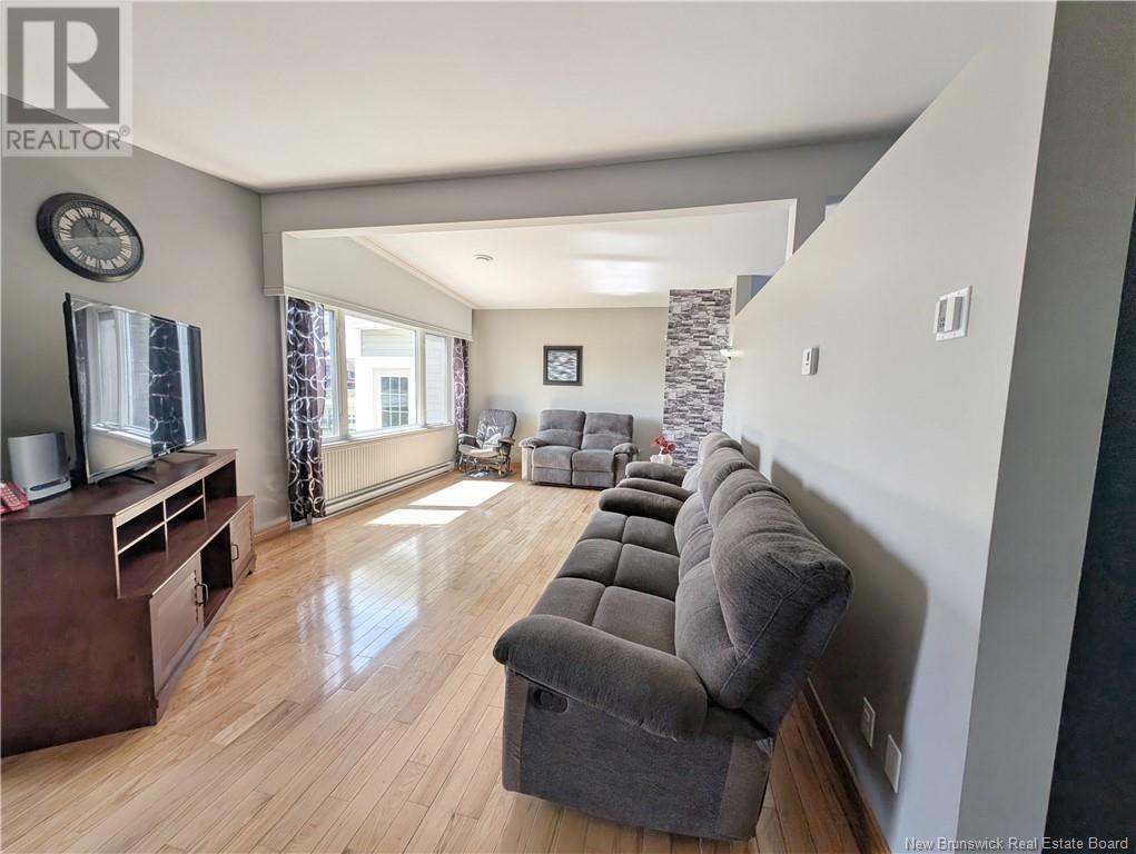 Photo 6 of 7701 Du Havre Street, Bascaraquet NB