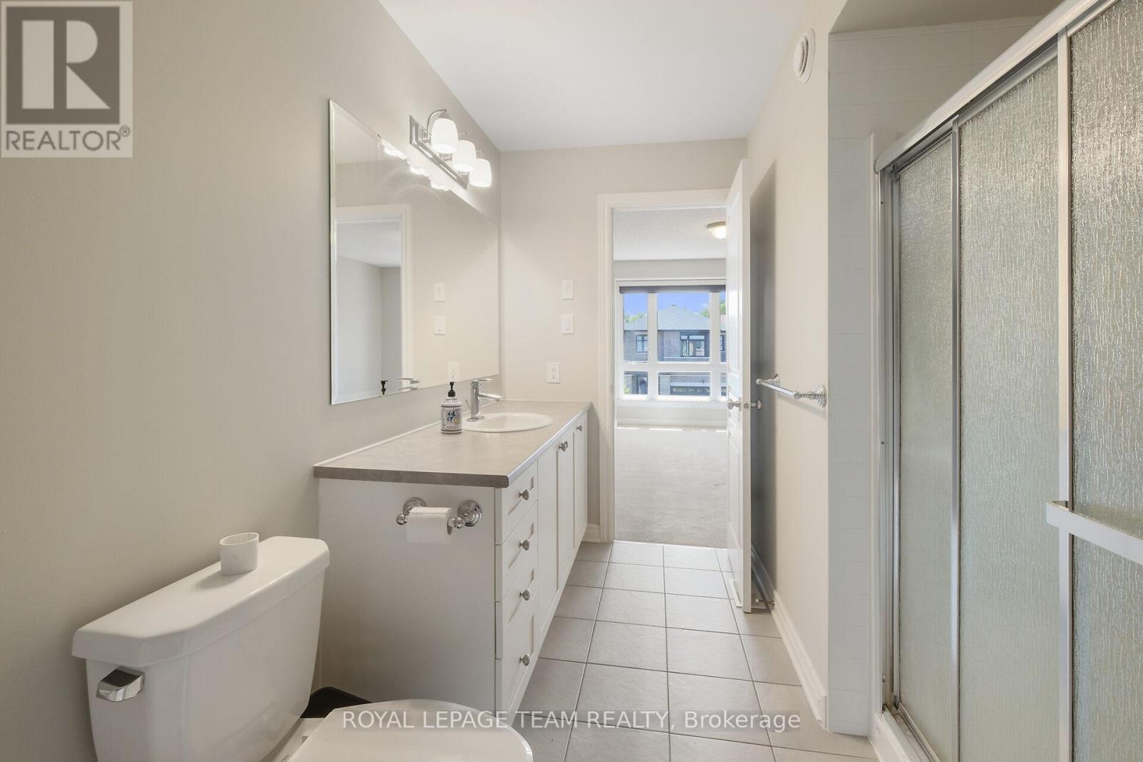 Photo 34 of 273 Shinleaf Crescent, Ottawa ON