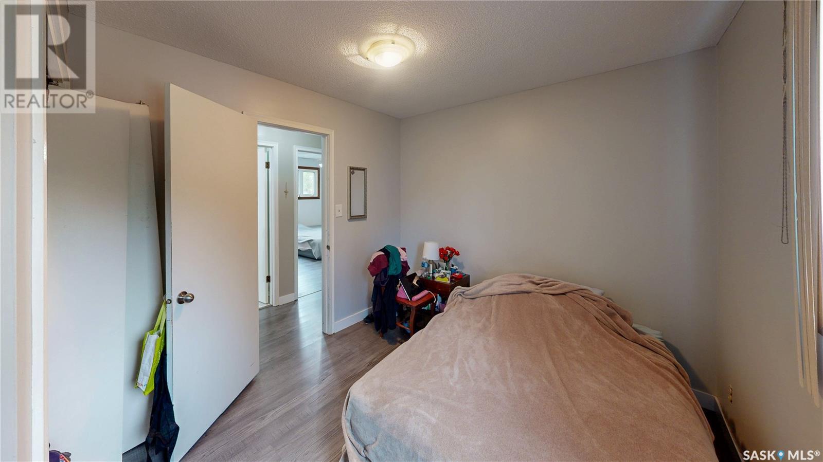 Single Family House 2 Level for Sale in  Habkirk DRIVE Regina 